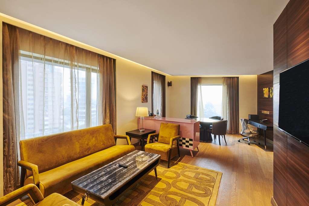 Hilton Garden Inn Lucknow Phòng bức ảnh